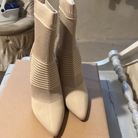 Booties - Picture 3 of 4